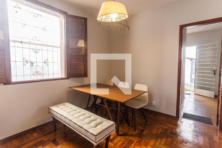 Sala de casa para alugar com 2 quartos, 250m² em Floresta, Belo Horizonte