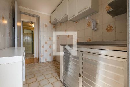 Cozinha de apartamento para alugar com 1 quarto, 35m² em Pinheiros, São Paulo