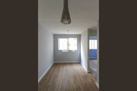 Sala de apartamento para alugar com 2 quartos, 40m² em Parque São Lourenço, São Paulo