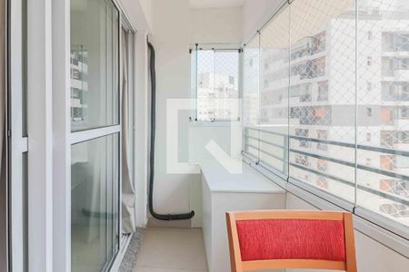 Varanda de kitnet/studio à venda com 1 quarto, 24m² em Butantã, São Paulo