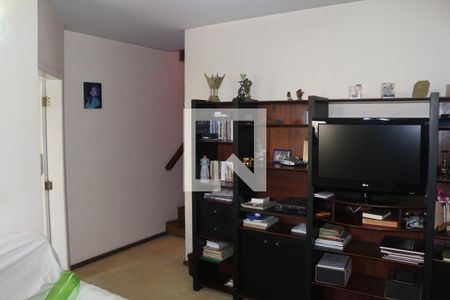 Sala de TV de apartamento à venda com 3 quartos, 200m² em Santo Antônio, São Caetano do Sul