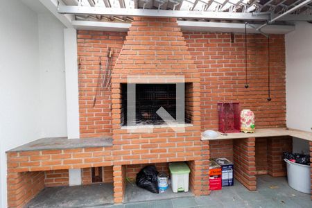 Casa à venda com 120m², 3 quartos e 2 vagas Casa à venda com 120m², 3 quartos e 2 vagasChurrasqueira