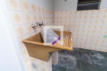 Casa à venda com 120m², 3 quartos e 2 vagas Casa à venda com 120m², 3 quartos e 2 vagasÁrea de Serviço