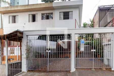 Casa à venda com 120m², 3 quartos e 2 vagas Casa à venda com 120m², 3 quartos e 2 vagasFrente da Casa