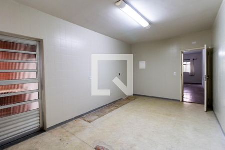 Casa à venda com 120m², 3 quartos e 2 vagas Casa à venda com 120m², 3 quartos e 2 vagasCozinha