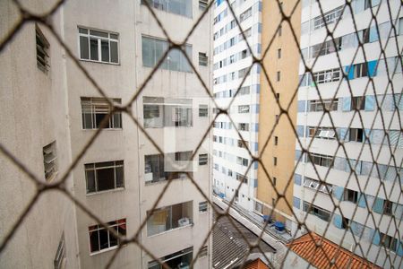 Vista da Sala de apartamento à venda com 2 quartos, 70m² em Pinheiros, São Paulo