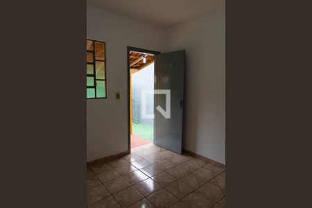 SALA de casa para alugar com 2 quartos, 48m² em Vila Santa Isabel, Campinas