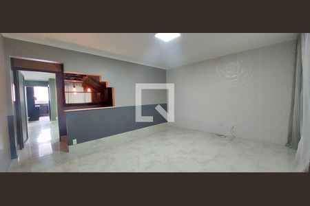 Sala de casa à venda com 3 quartos, 211m² em Vila Alpina, Santo André