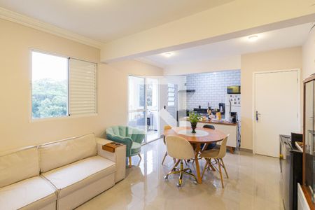 Sala de apartamento à venda com 2 quartos, 55m² em Padroeira, Osasco