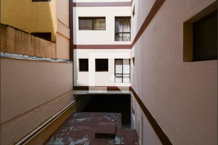 Sala - vista  de apartamento para alugar com 2 quartos, 72m² em Vila Euclides, São Bernardo do Campo