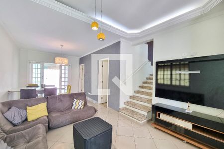 Sala de casa de condomínio para alugar com 3 quartos, 160m² em Jardim Santa Maria, Jacareí