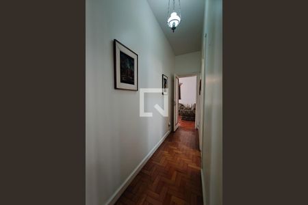 Corredor de apartamento à venda com 4 quartos, 135m² em Copacabana, Rio de Janeiro