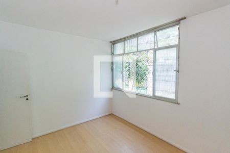 Apartamento para alugar com 2 quartos, 58m² em Jardim Sulacap, Rio de Janeiro