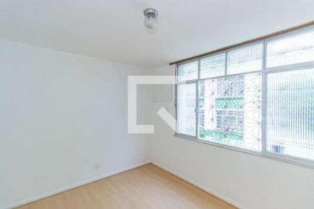 Quarto de apartamento para alugar com 2 quartos, 58m² em Jardim Sulacap, Rio de Janeiro