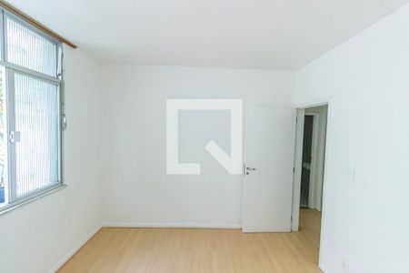 Apartamento para alugar com 2 quartos, 58m² em Jardim Sulacap, Rio de Janeiro