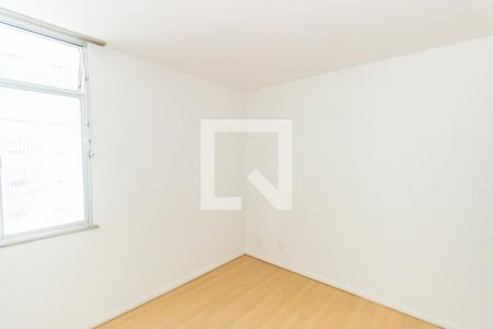 Apartamento para alugar com 2 quartos, 58m² em Jardim Sulacap, Rio de Janeiro