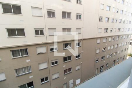 Vista do Quarto 1 de apartamento para alugar com 2 quartos, 42m² em Conjunto Residencial José Bonifácio, São Paulo