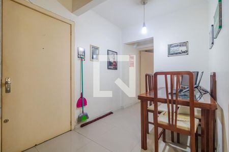 Sala de apartamento à venda com 1 quarto, 42m² em Azenha, Porto Alegre