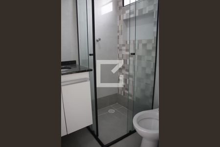 Banheiro de apartamento para alugar com 1 quarto, 29m² em Vila Prudente, São Paulo