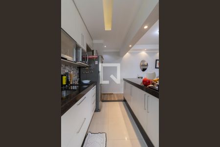 Cozinha de apartamento à venda com 3 quartos, 75m² em Vila Leonor, Guarulhos