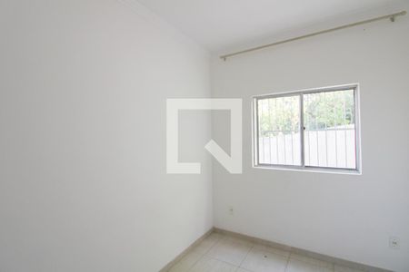 Quarto 2 de apartamento para alugar com 2 quartos, 45m² em Jaqueline, Belo Horizonte