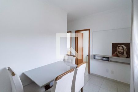 Sala  de apartamento para alugar com 2 quartos, 45m² em Jaqueline, Belo Horizonte