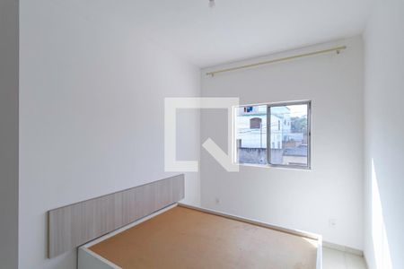 Quarto 2 de apartamento para alugar com 2 quartos, 45m² em Jaqueline, Belo Horizonte