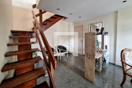 Sala 1 de apartamento à venda com 3 quartos, 227m² em Icaraí, Niterói