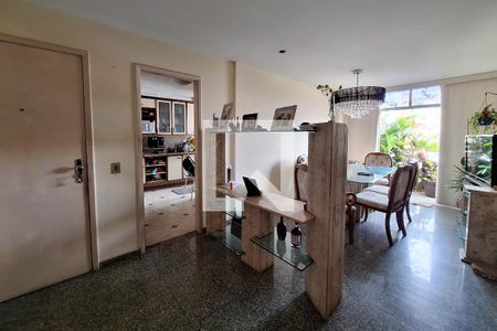 Sala 1 de apartamento à venda com 3 quartos, 227m² em Icaraí, Niterói