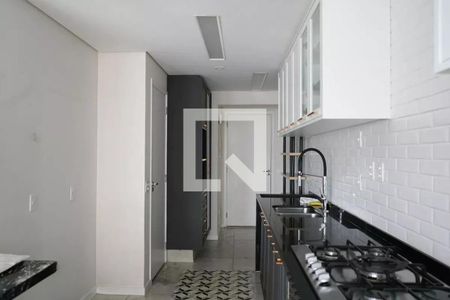 Apartamento à venda com 3 quartos, 157m² em Vila Anastácio, São Paulo