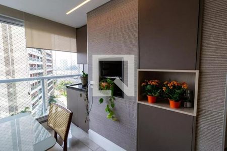 Apartamento à venda com 3 quartos, 157m² em Vila Anastácio, São Paulo