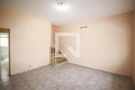 Sala de casa para alugar com 2 quartos, 100m² em Itaim Bibi, São Paulo