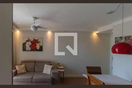 Sala de apartamento para alugar com 3 quartos, 64m² em Jardim Ipaussurama, Campinas