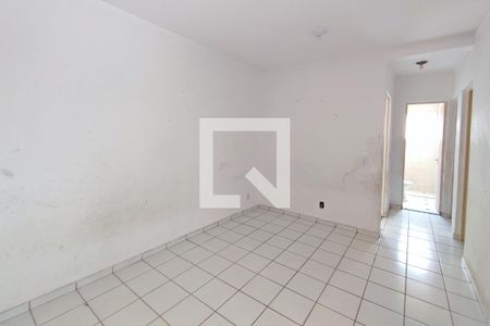 Sala de apartamento para alugar com 2 quartos, 50m² em Jardim Ipaussurama, Campinas