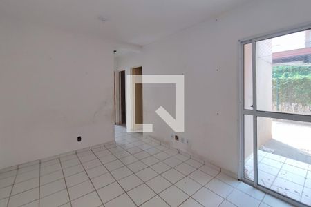 Sala de apartamento para alugar com 2 quartos, 50m² em Jardim Ipaussurama, Campinas