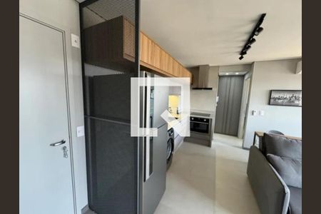 Cozinha de apartamento para alugar com 1 quarto, 45m² em Santo Amaro, São Paulo