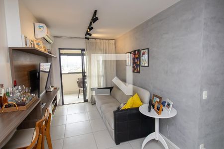 Sala de apartamento à venda com 2 quartos, 69m² em Barra Olímpica, Rio de Janeiro