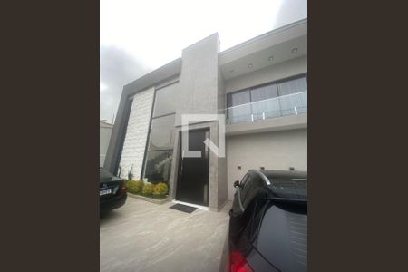 Fachada de casa à venda com 4 quartos, 349m² em Jardim Sao Caetano, São Caetano do Sul