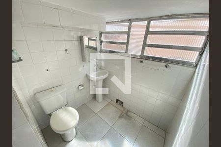 Banheiro de casa para alugar com 1 quarto, 100m² em Riachuelo, Rio de Janeiro