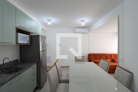 Sala/Cozinha de kitnet/studio para alugar com 2 quartos, 40m² em Moema, São Paulo