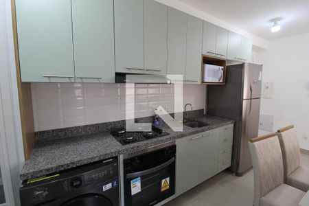 Sala/Cozinha de kitnet/studio para alugar com 2 quartos, 40m² em Moema, São Paulo