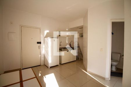 Sala e Cozinha de kitnet/studio à venda com 1 quarto, 38m² em Jardim Paulista, São Paulo