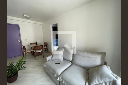 Sala de apartamento para alugar com 2 quartos, 52m² em Jardim Amaralina, São Paulo