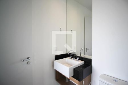 Banheiro de apartamento para alugar com 1 quarto, 27m² em Vila Olímpia, São Paulo