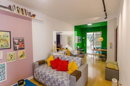 Sala de apartamento para alugar com 2 quartos, 80m² em Serra, Belo Horizonte