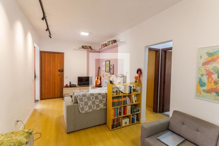 Sala de apartamento para alugar com 2 quartos, 80m² em Serra, Belo Horizonte