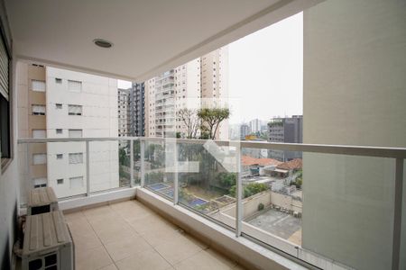 Varanda e Área de Serviço de apartamento para alugar com 2 quartos, 60m² em Pinheiros, São Paulo