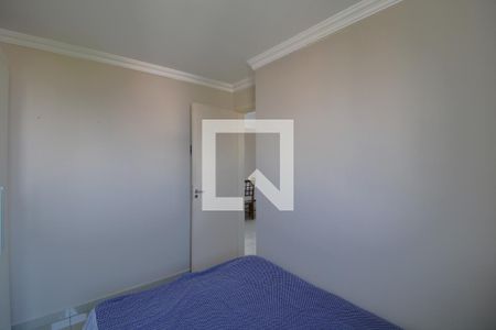 Quarto 2 de apartamento para alugar com 2 quartos, 50m² em Jardim Lallo, São Paulo