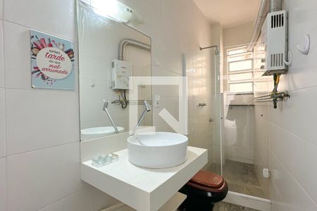 Banheiro de apartamento à venda com 1 quarto, 40m² em Copacabana, Rio de Janeiro