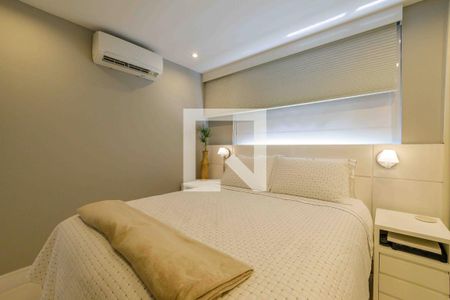 Quarto 1 de apartamento à venda com 2 quartos, 70m² em Barra da Tijuca, Rio de Janeiro